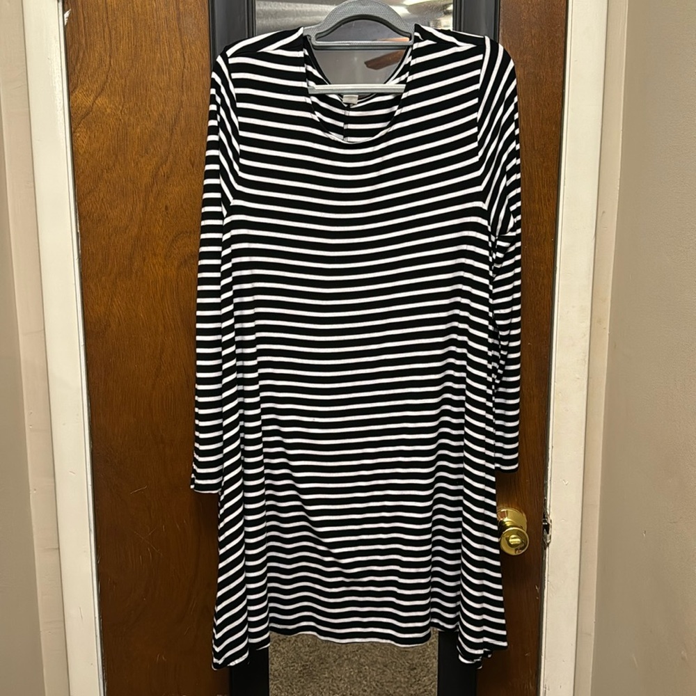Old Navy Casual Dress